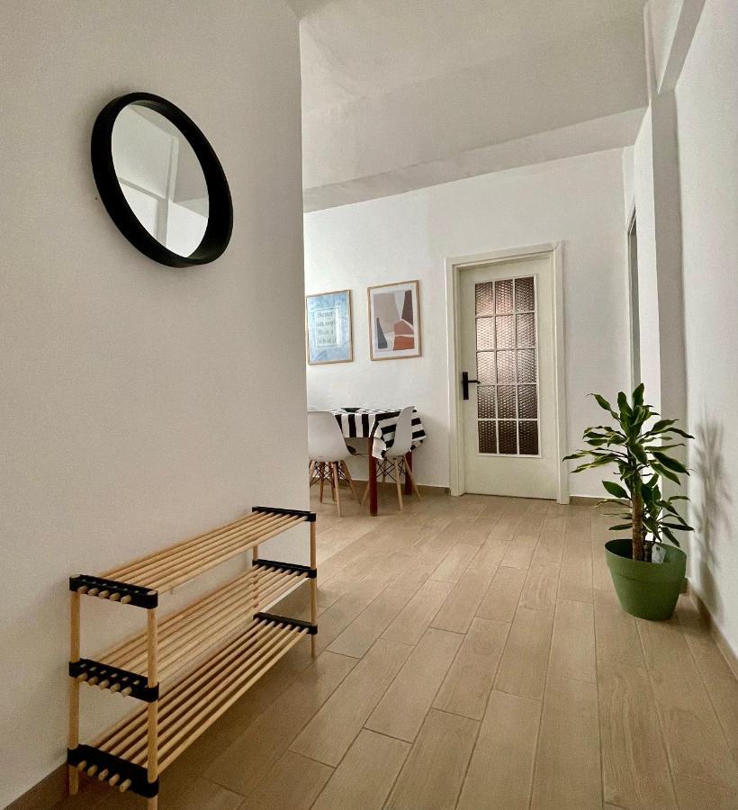 Lola'S Apartment Durrës 외부 사진